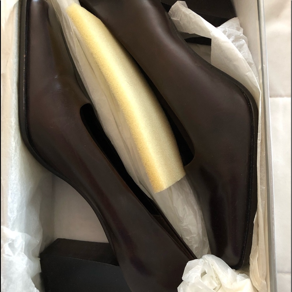 Nine West Sharai Brown Calf Heels